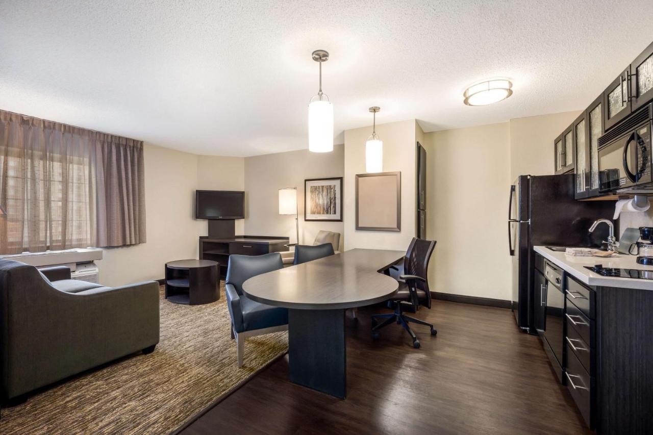 Sonesta Simply Suites Columbus Airport Gahanna Extérieur photo